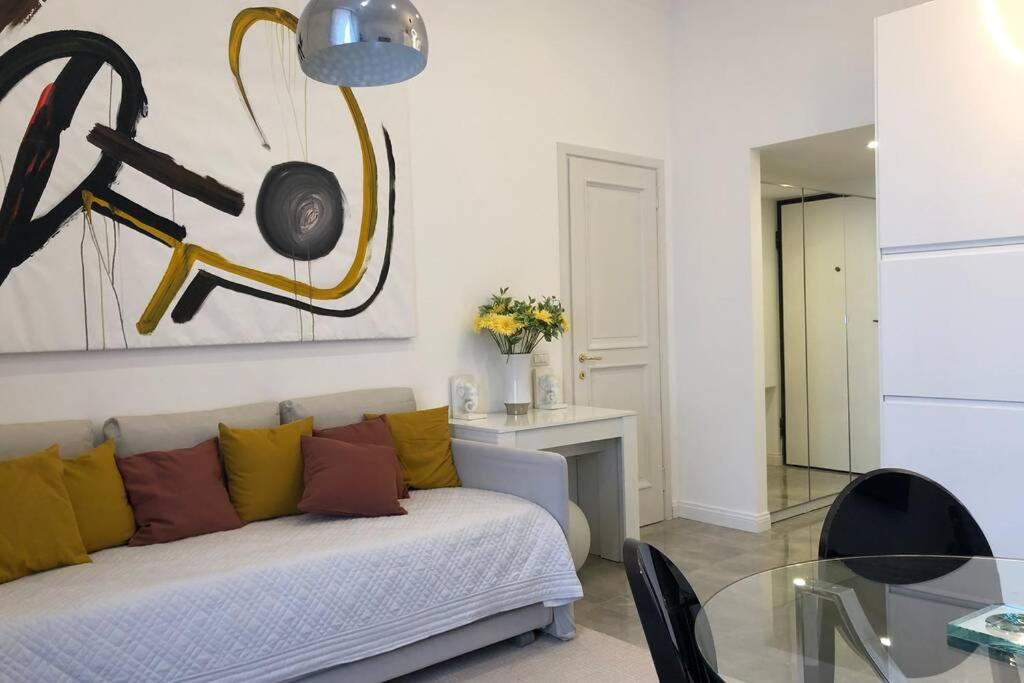 Casa Alberto Da Giussano, Elegante Bilocale In Centro Con Balcone Sul Parco Milán Exterior foto